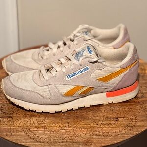 Reebok Sneakers Retro